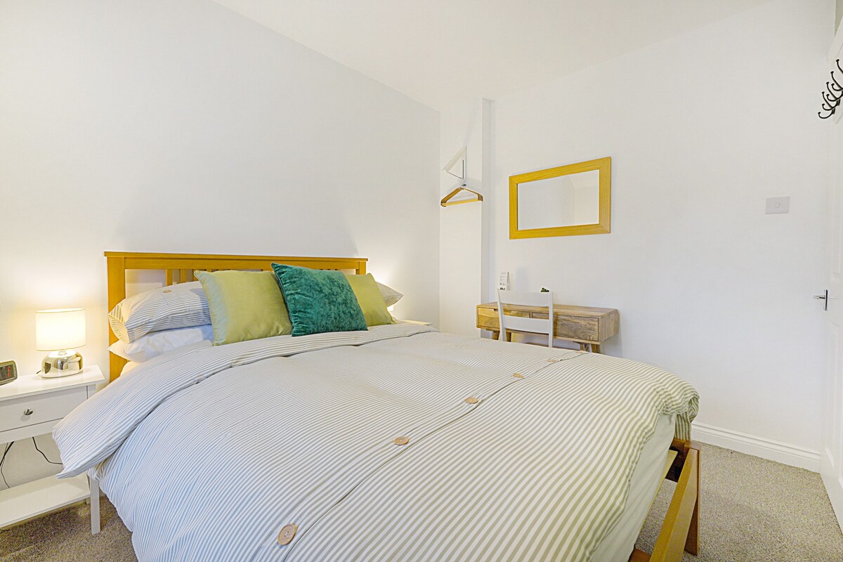 Stylish Comfort, Near Auckland Castle, Sleeps 4