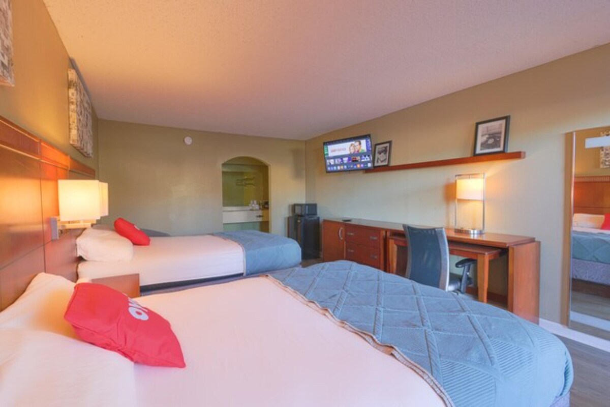 Hotel Brownsville TN I-40 2 Queen Bed