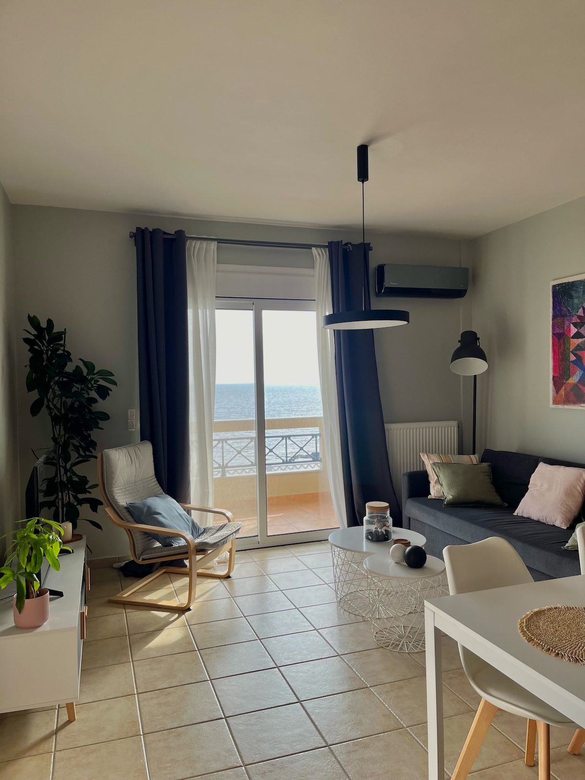 Ionian View: Seaside Apartment