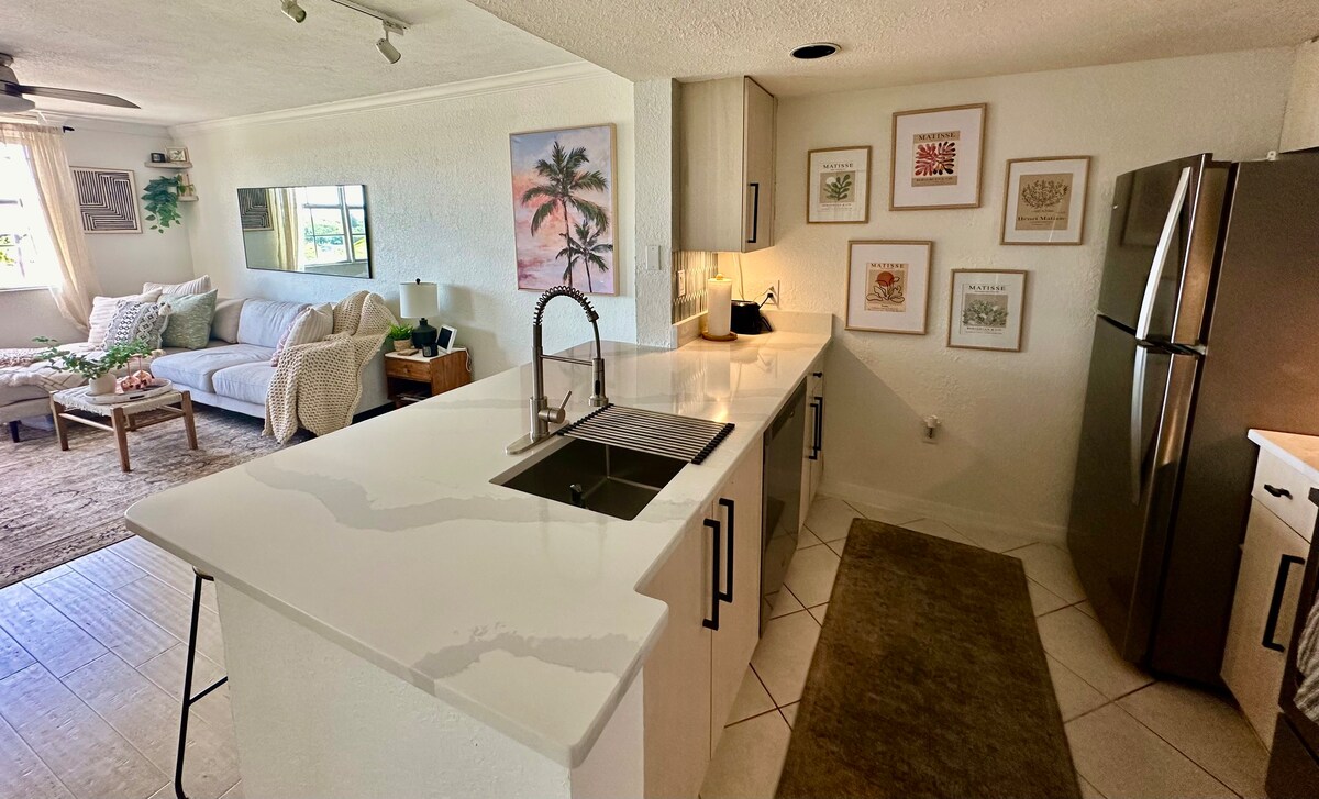 Monthly Condo Downtown in WPB