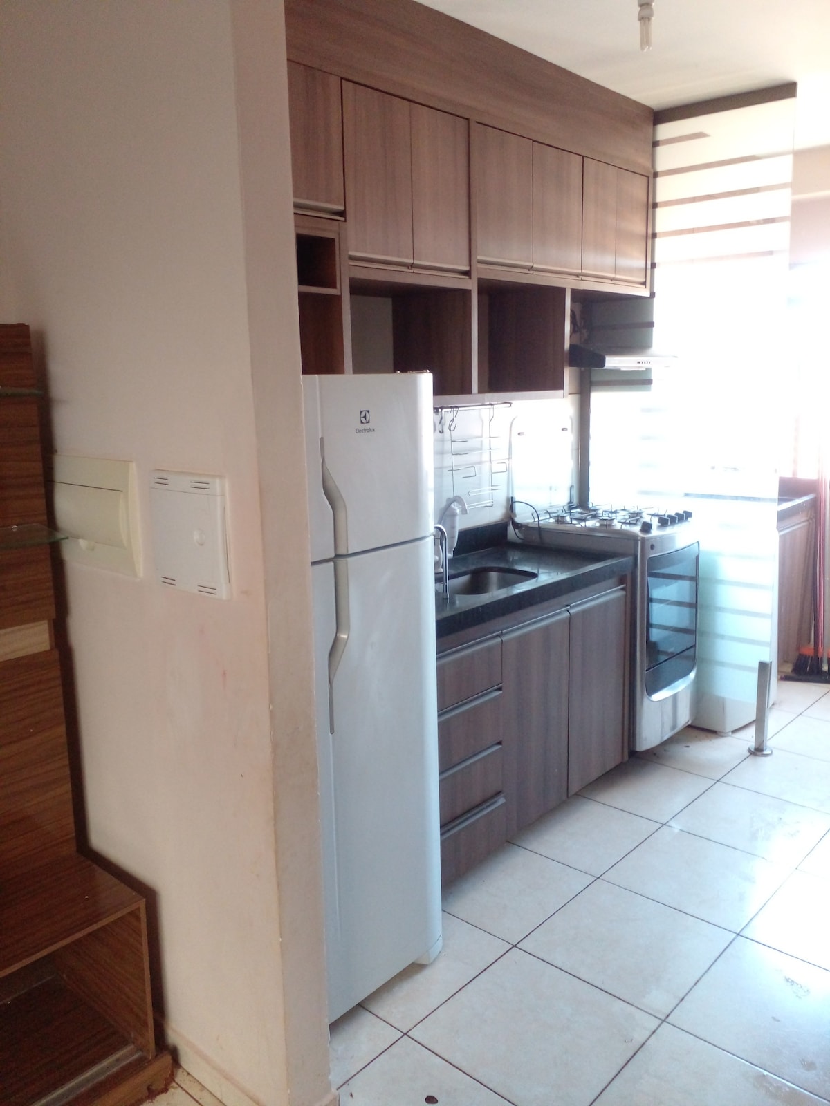 Apartamento Mobiliado e confortável.