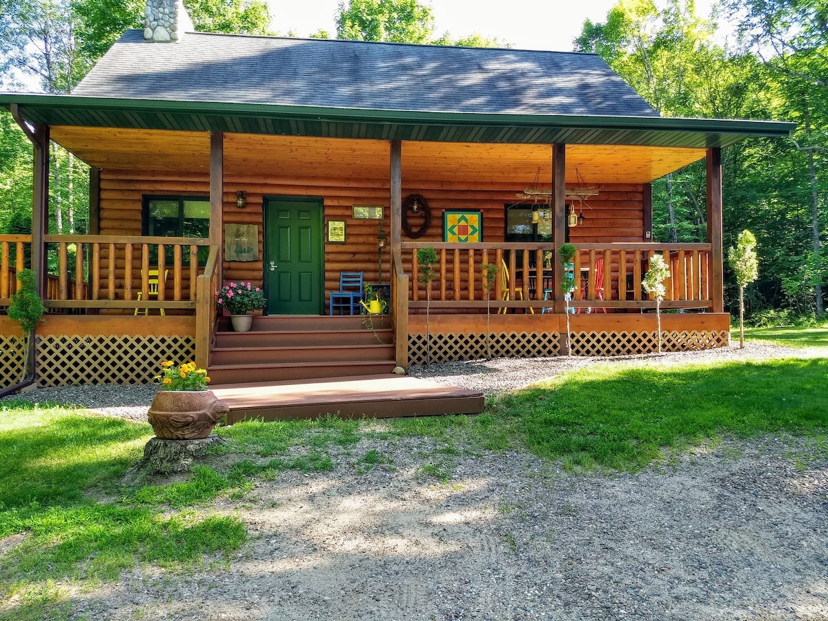 4 Season Cabin at Christie Mt.