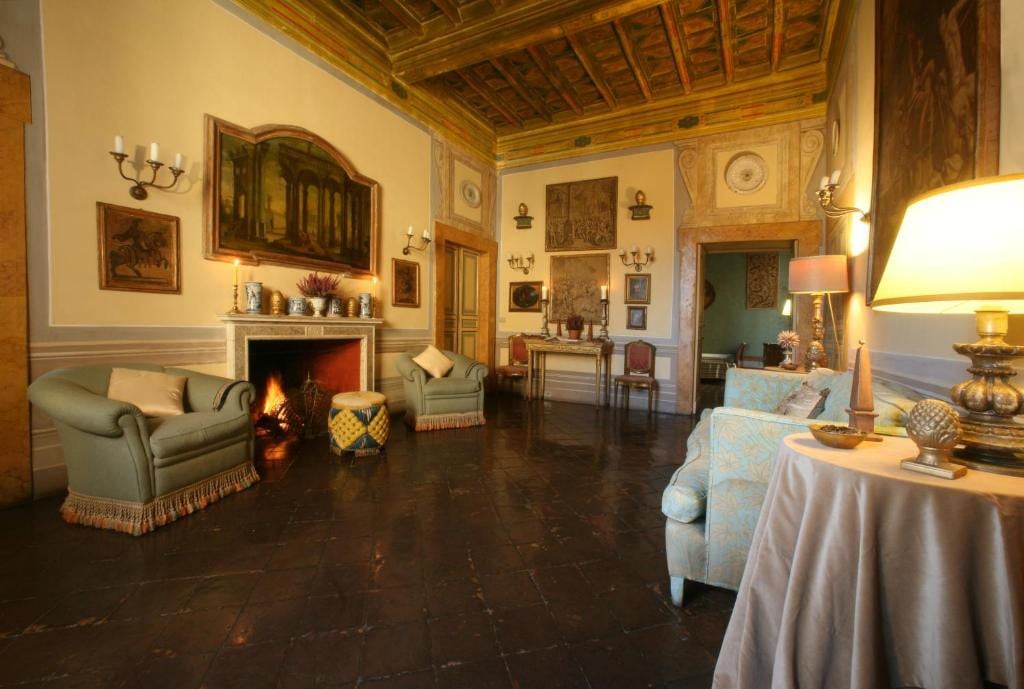 Camera con Giardino privato nel Palazzo storico