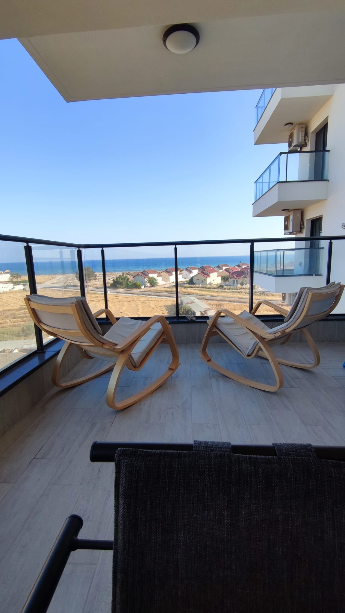 Sea View 2 Bedroom 300m to Beach
