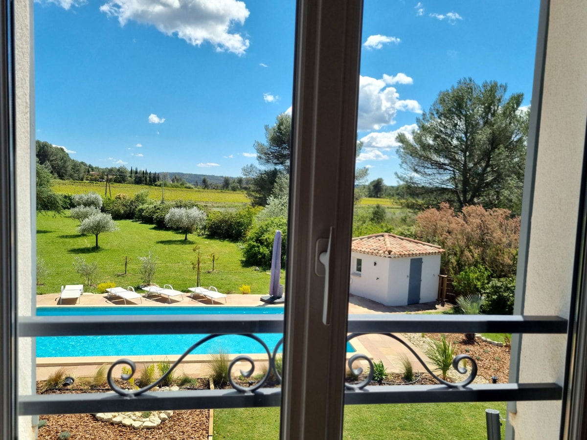 Villa Garrigo-18km AixenProvence-4ch piscine clim