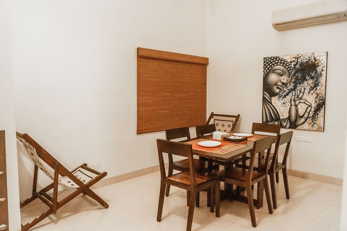 Luxury 3BHK Penthouse - 3.5 km Candolim Beach