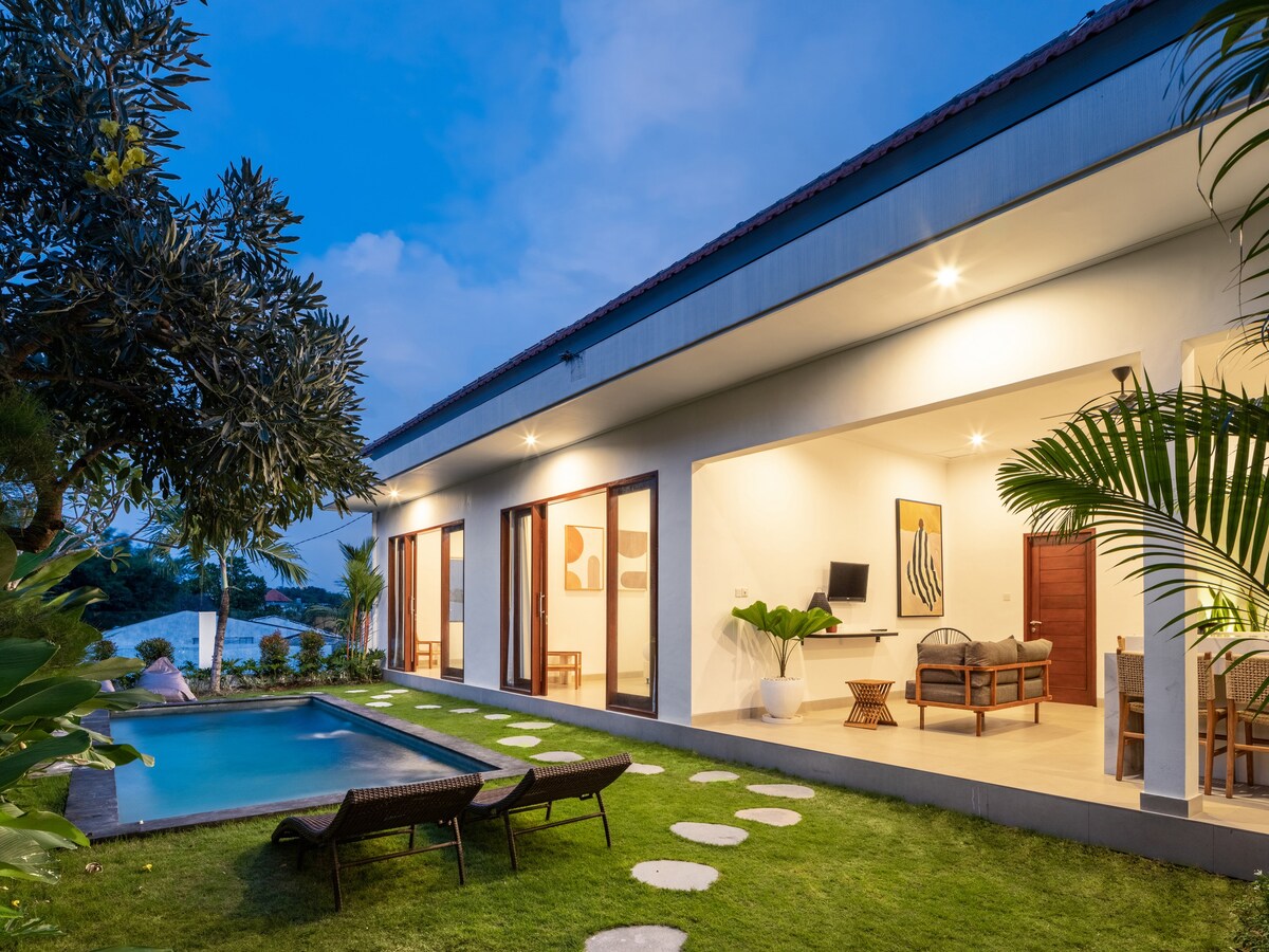 Brand new designer Canggu Villa