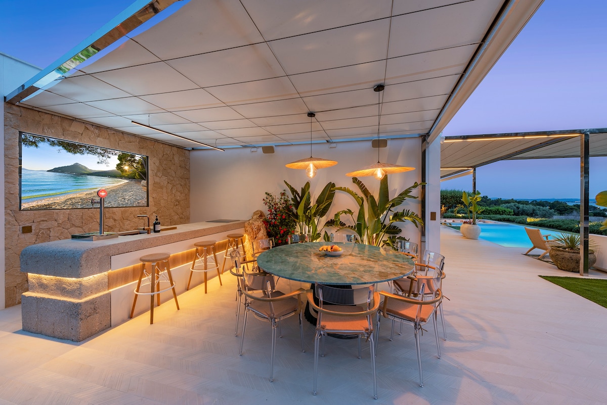 Luxury Villa Privacy & Sea Views