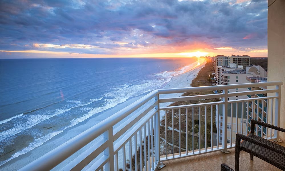 2 Bedroom Oceanview Suite steps from Myrtle Beach