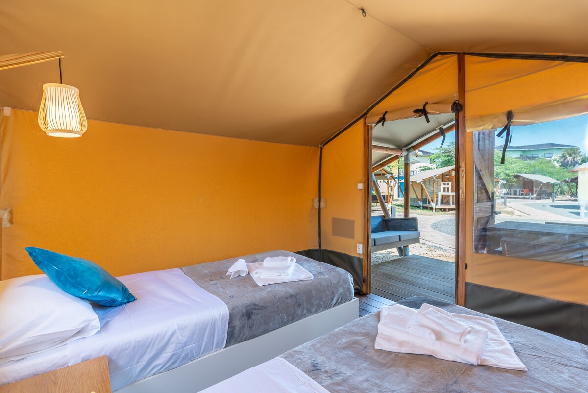 Mixed Dorm Tent- Westpunt