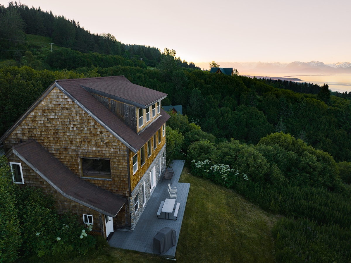 Stunning Views | Cozy Fireplace | Full Kitchen