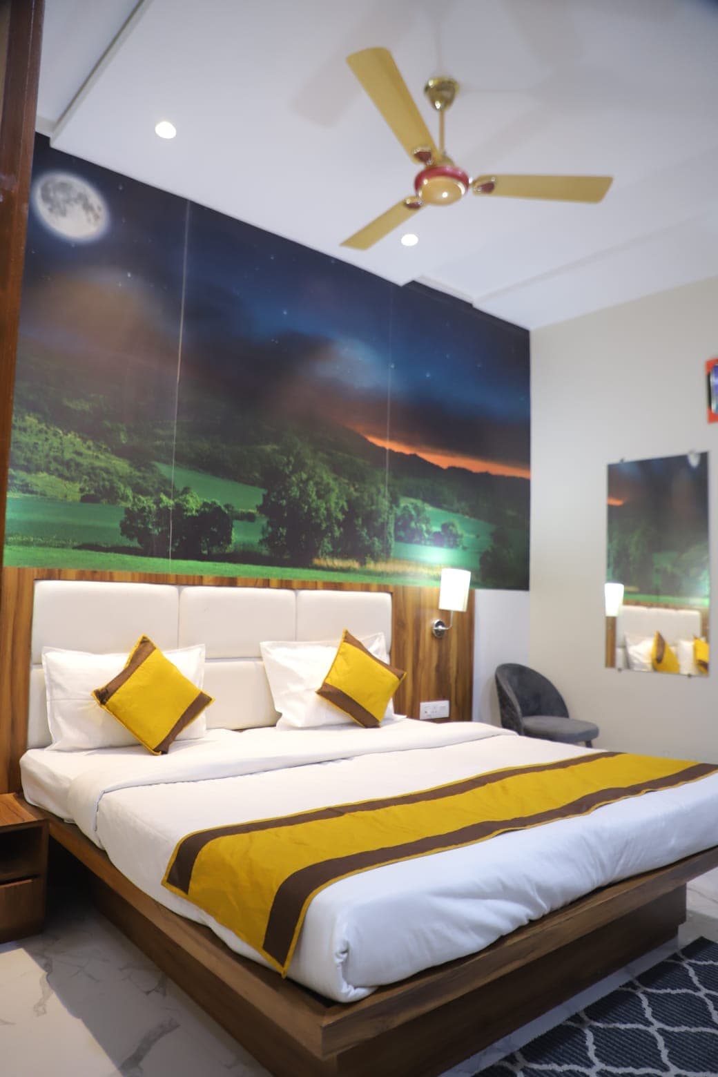Hotel Virasat Palace Deluxe Room