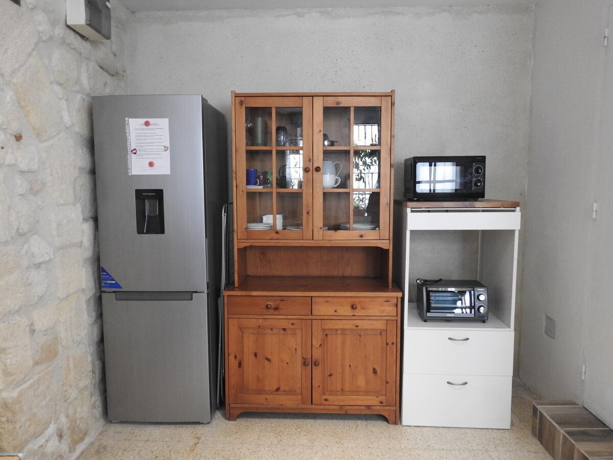 Appart' Cosy Beaucairois    ( T 1 -> 40 m2 )