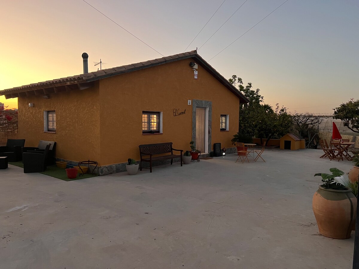 Casita cerca de playa y centro