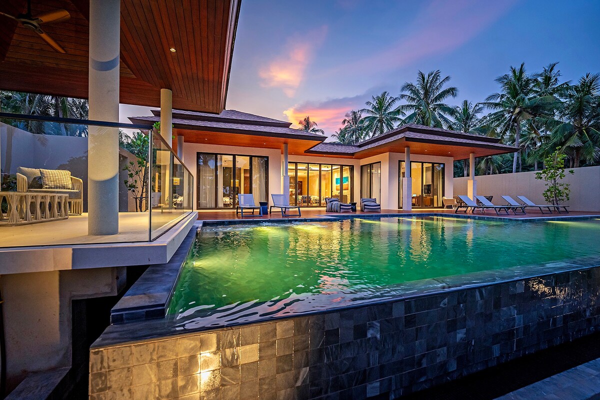 SAAI Residence (3-Bedroom Beachfront Pool Villa)