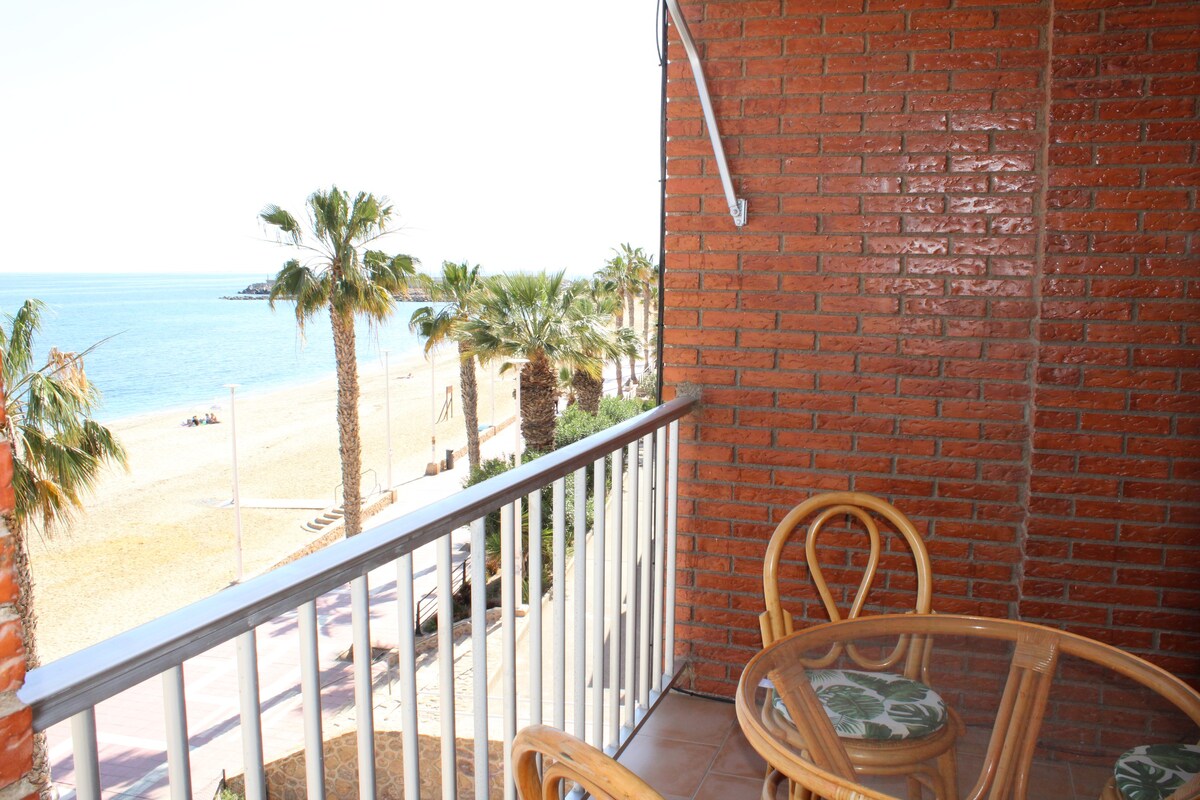 Apartamento con vistas al mar