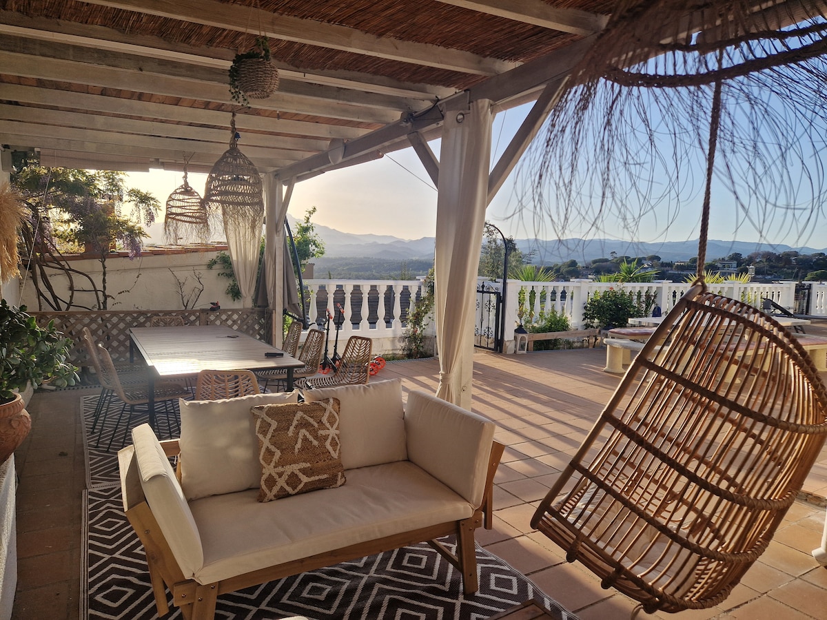 Magnifique villa avec piscine et vues panoramiques