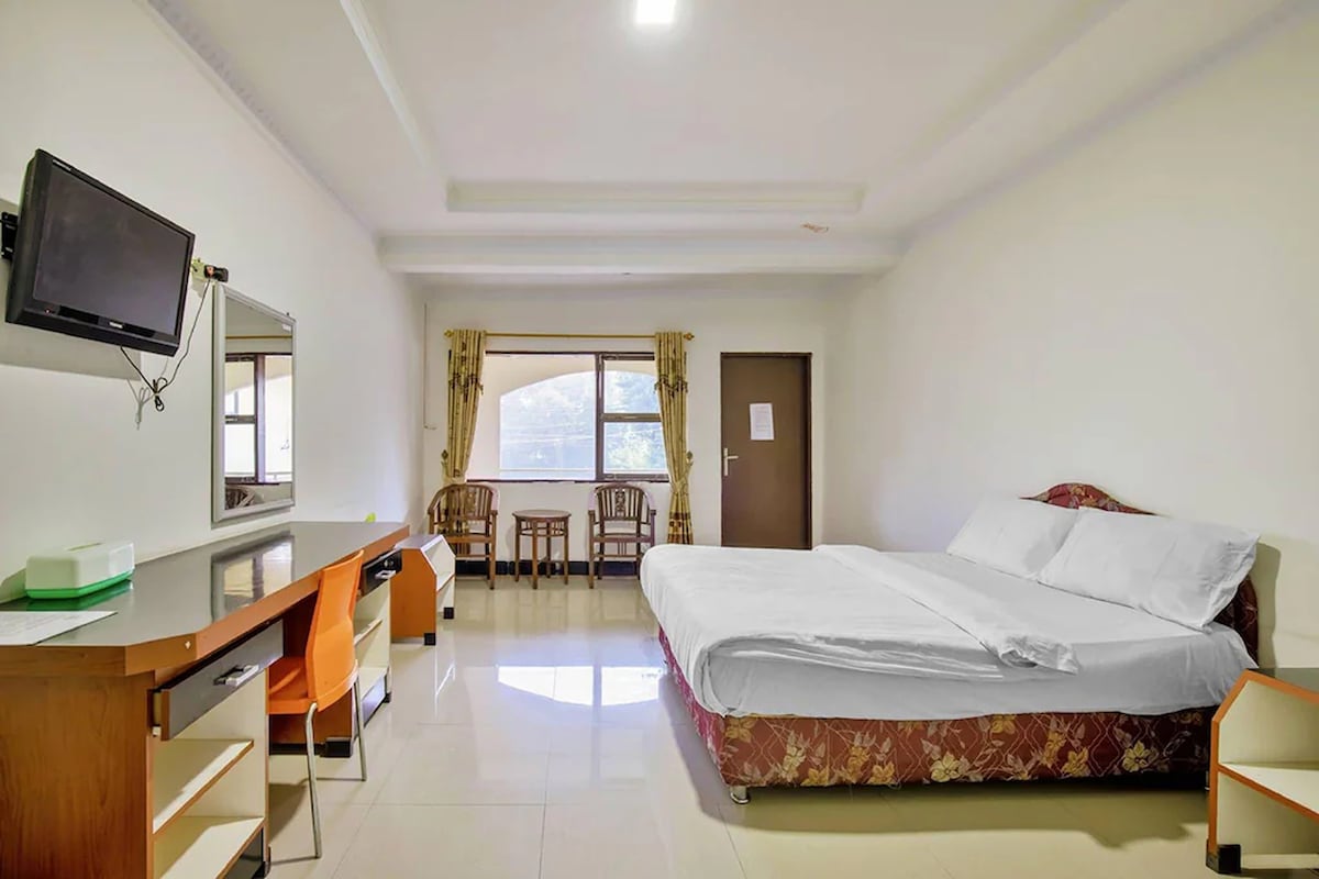 Standard Cozy Room @Malibou Hotel in Tebing Tinggi