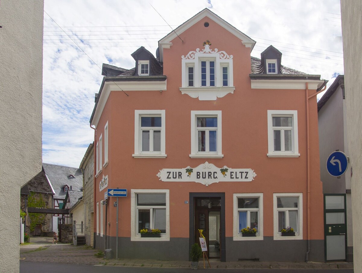 Ferienwohnung "Zur Burg Eltz"