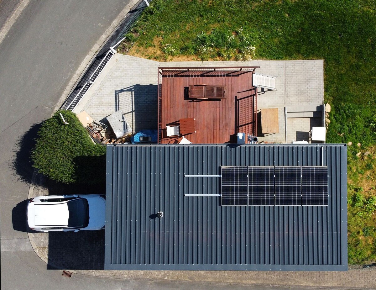 Tiny House mit großem Garten + 20qm Balkon