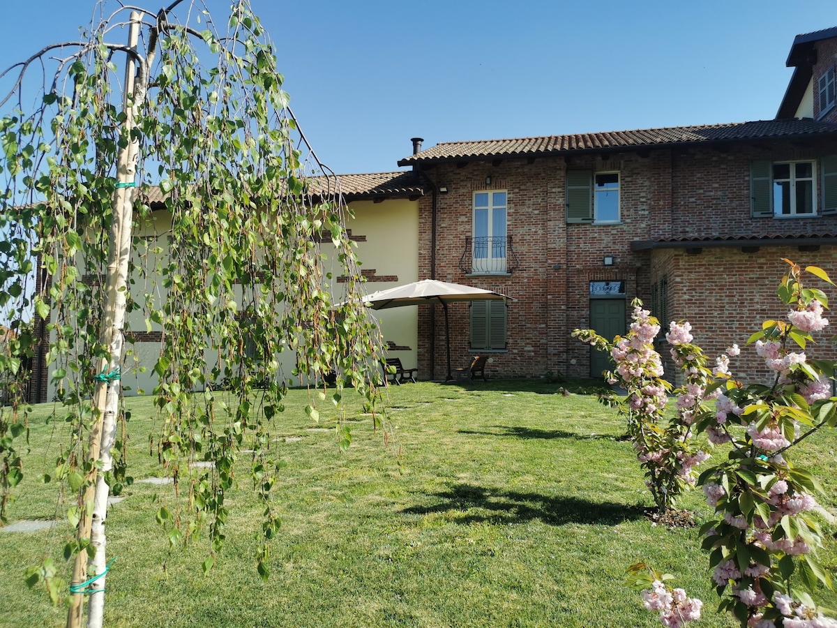 Agriturismo Cascina Piovano
(camera viola)