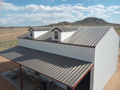 Barndominium Near Quartz Mount.