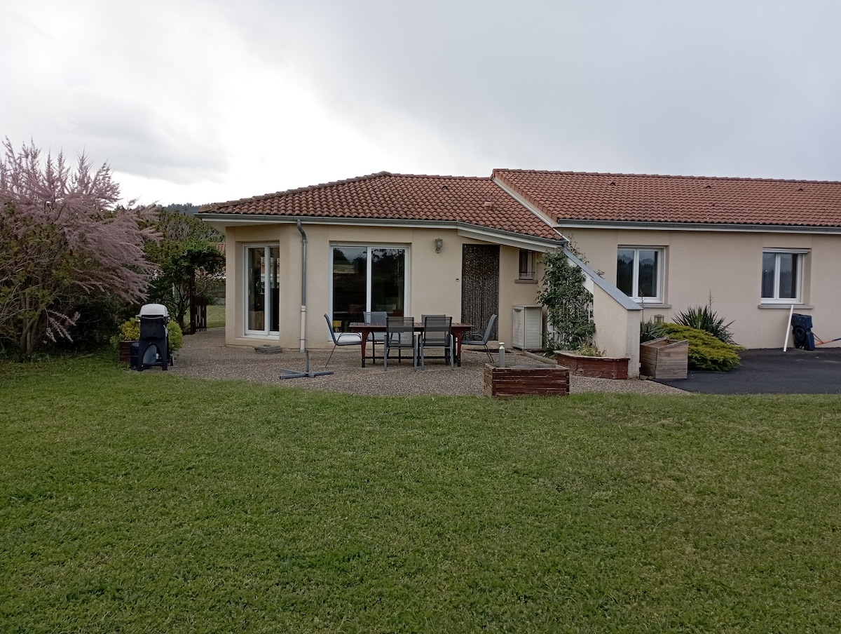 Maison familiale avec piscine