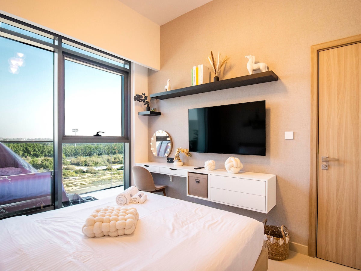 Luxury 1-Bedroom Overlooking Meydan Racecourse