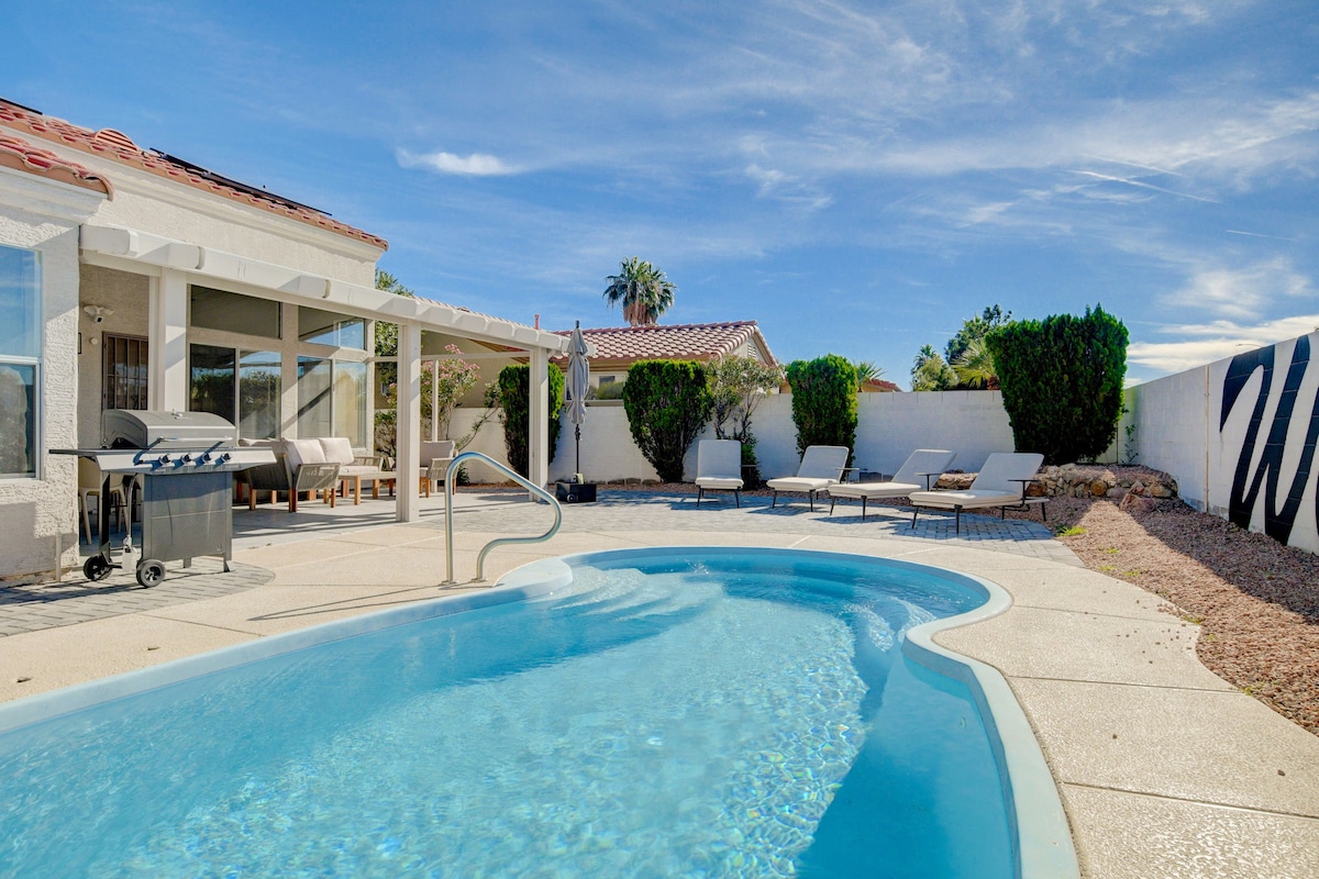 舒适现代的3卧沙漠风格房源-泳池乐趣！