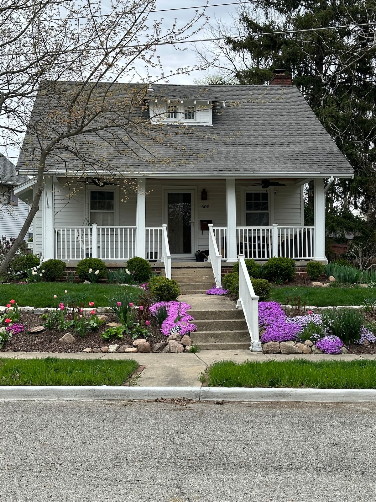 Highland Park Cottage