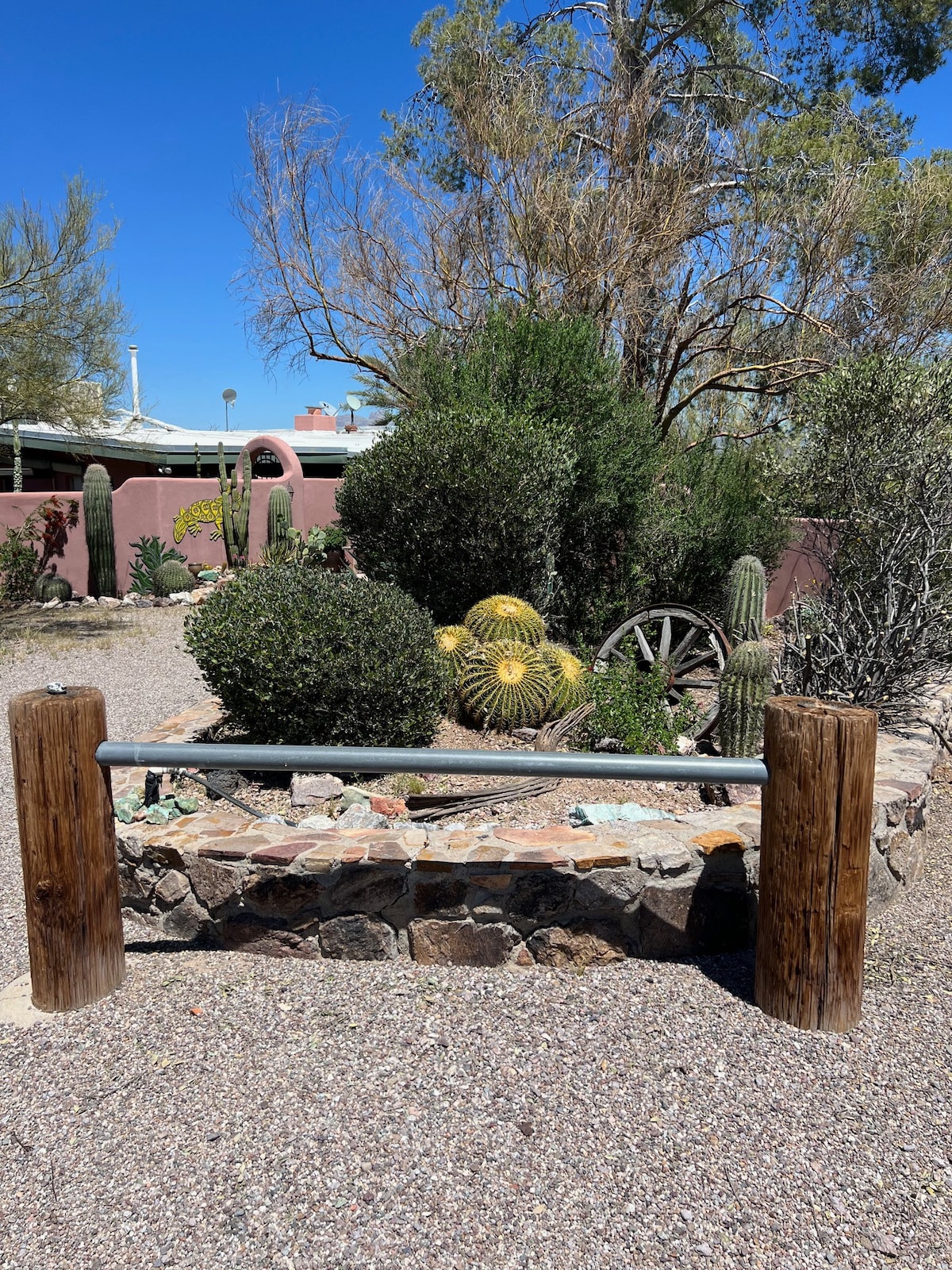 Jojoba House - Desert Rose Ranch