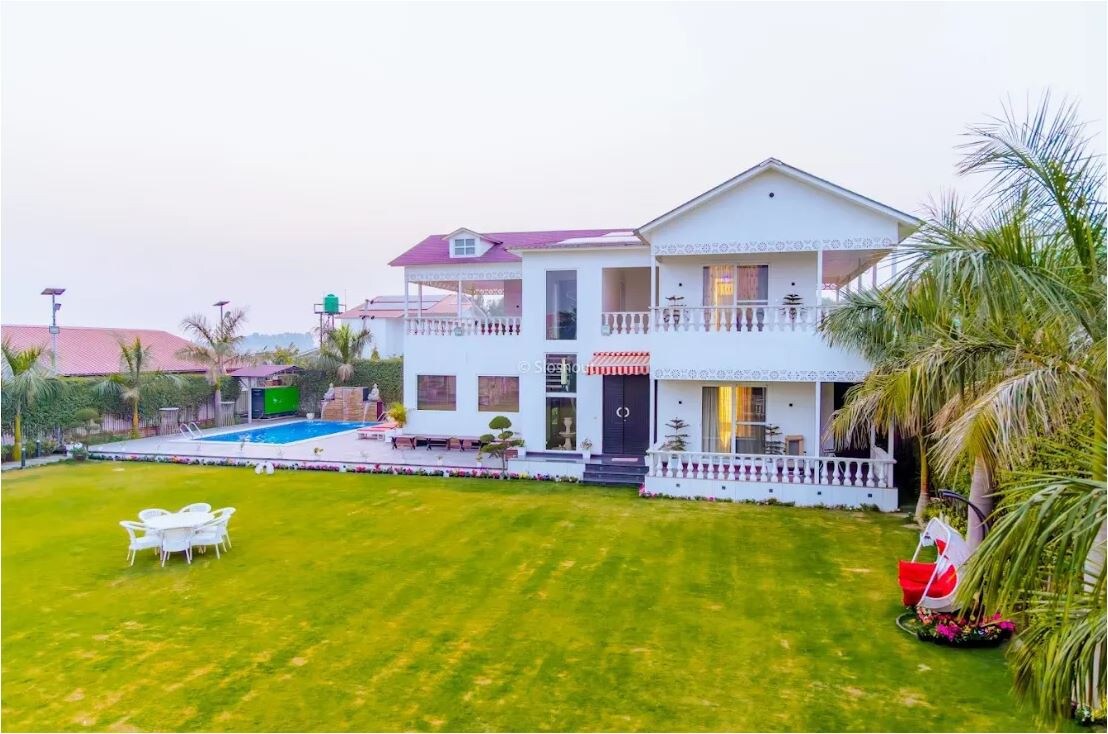 Noida Joyful Oasis Farm