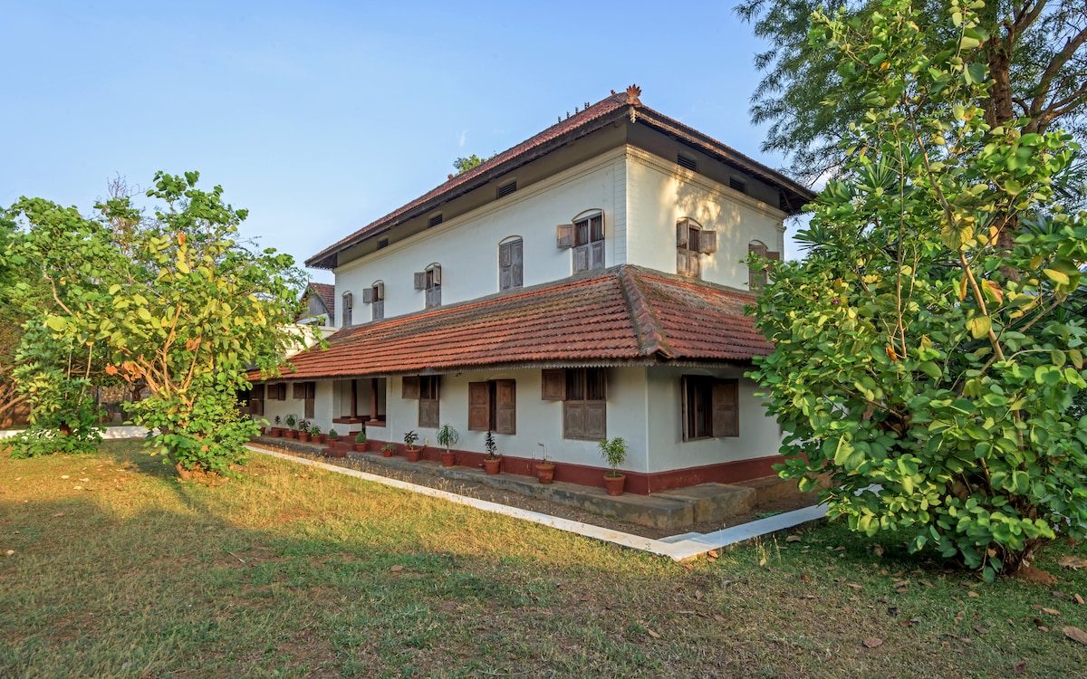 Krishnavilas Heritage Home (Chembanathi)