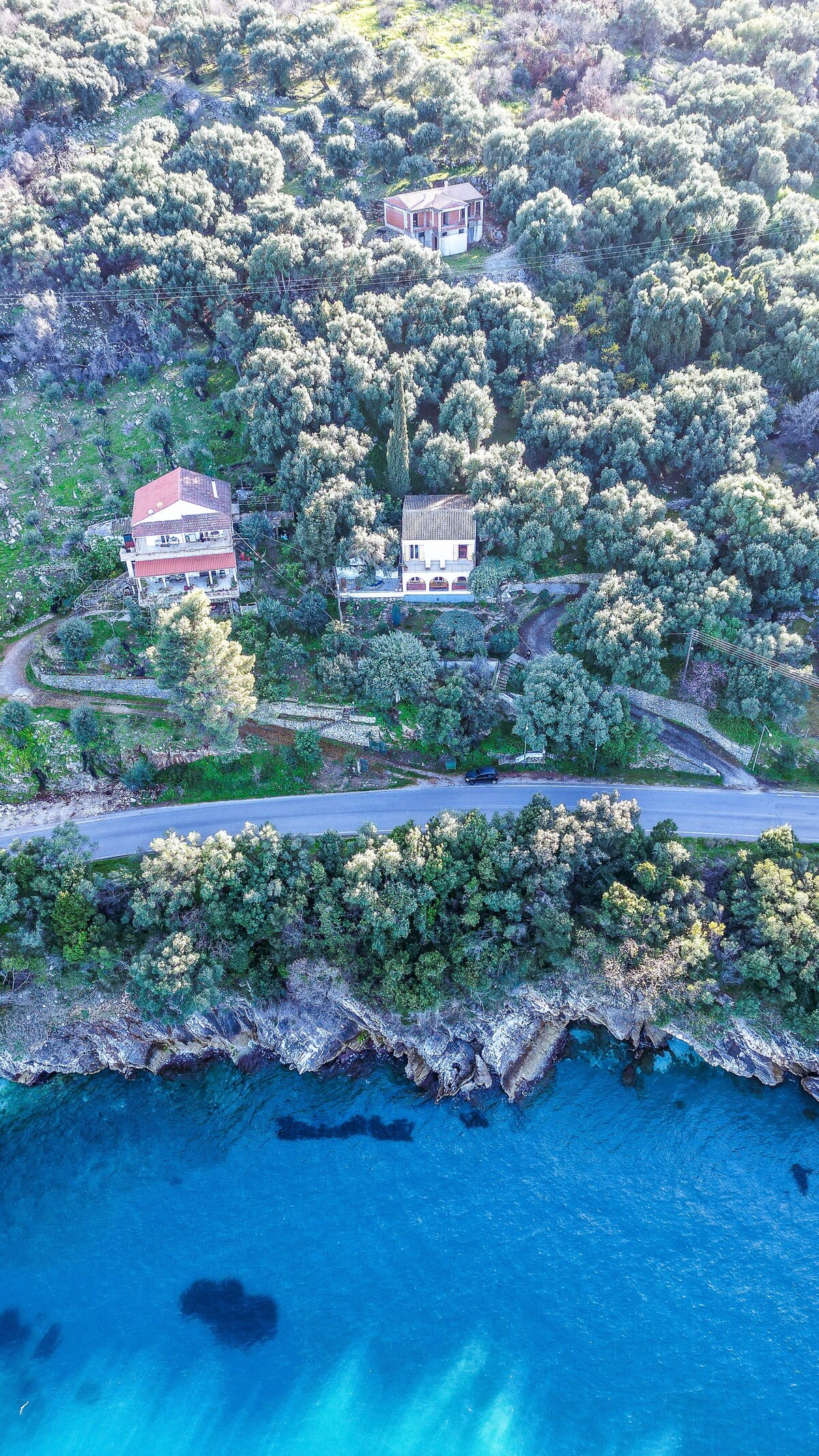 Sea front villa in kassiopi