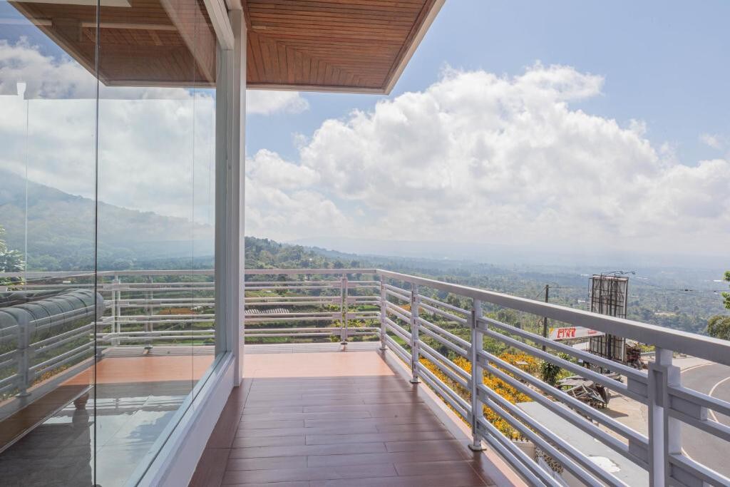Incredible 3BR Villa with Beautiful View