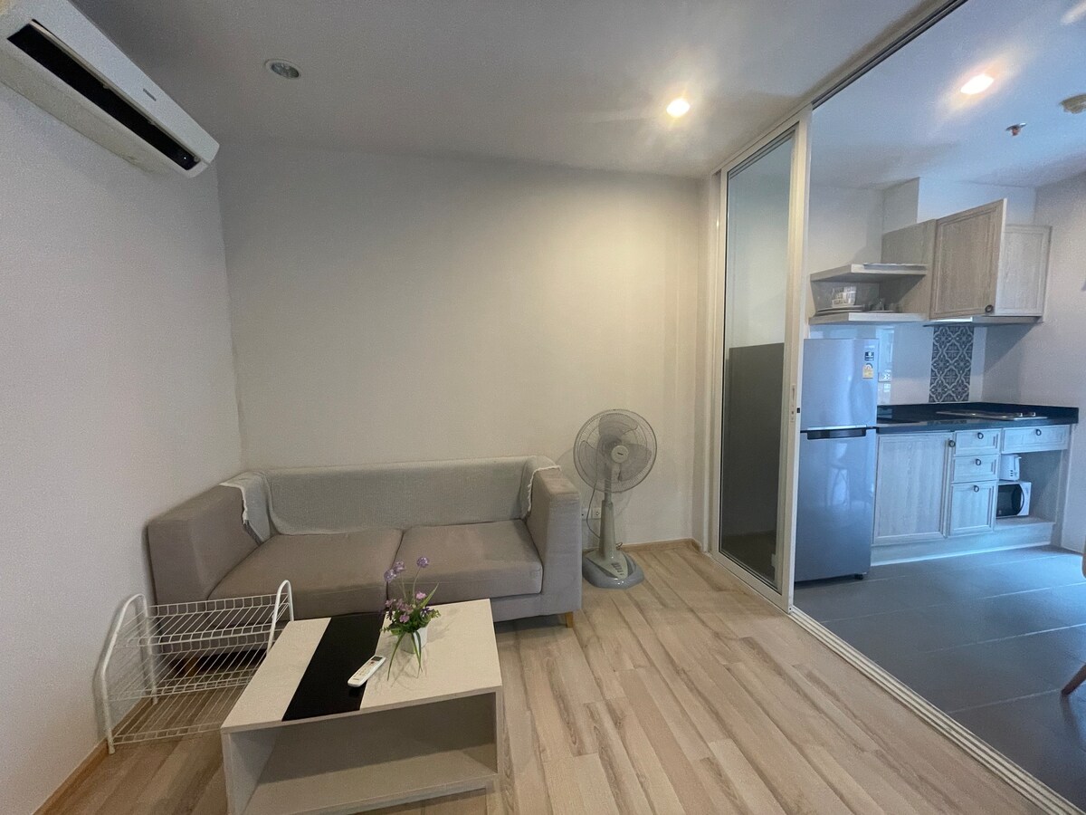 Central Phuket The base height 1BR H-WiFi