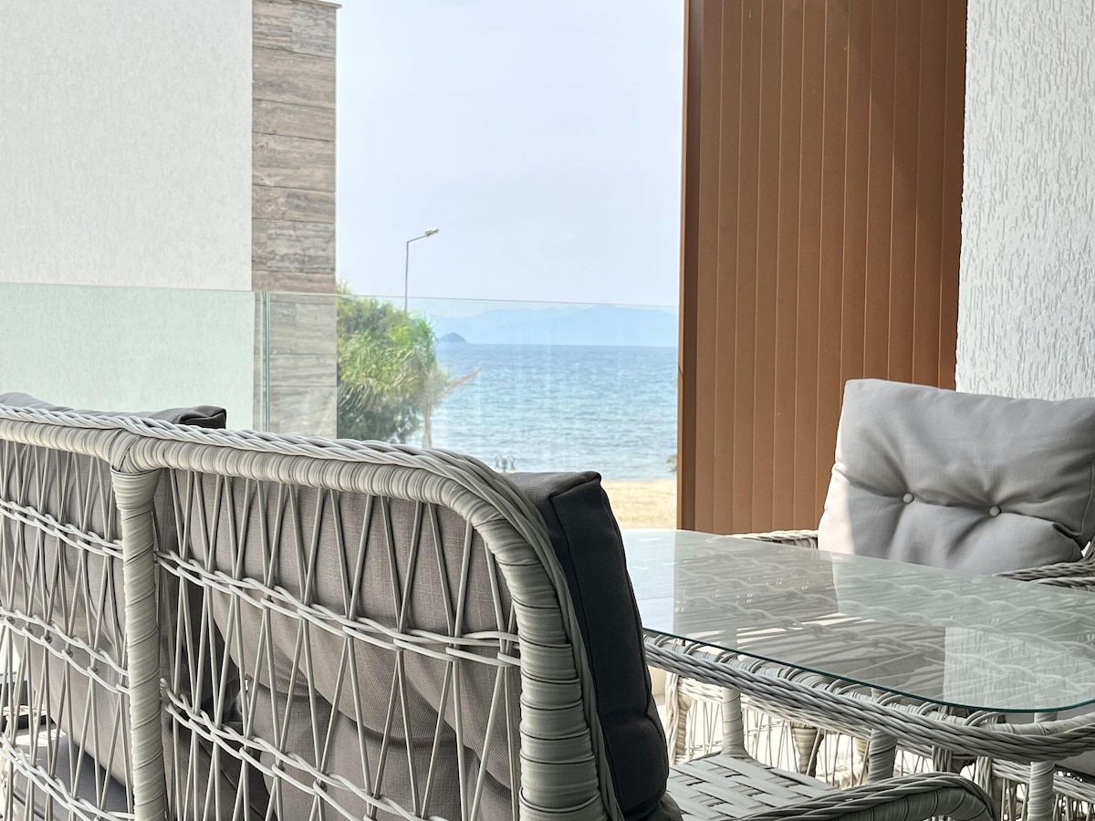 * * Solt Suites 13* Denize Sıfır Konum | 2 Odalı