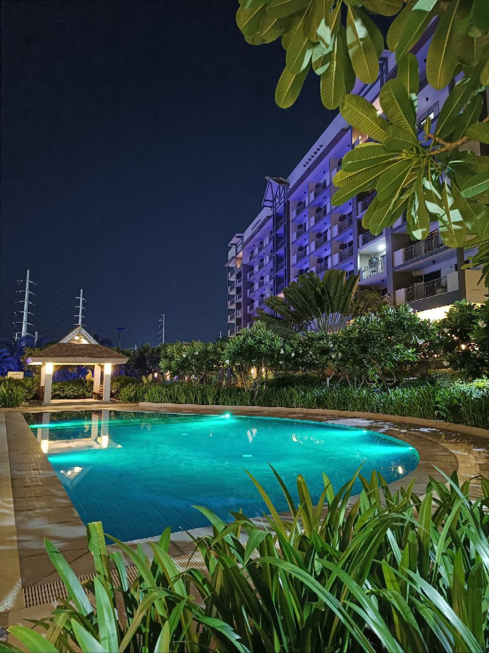 Alea Residences Condo 3-BR by C's Place