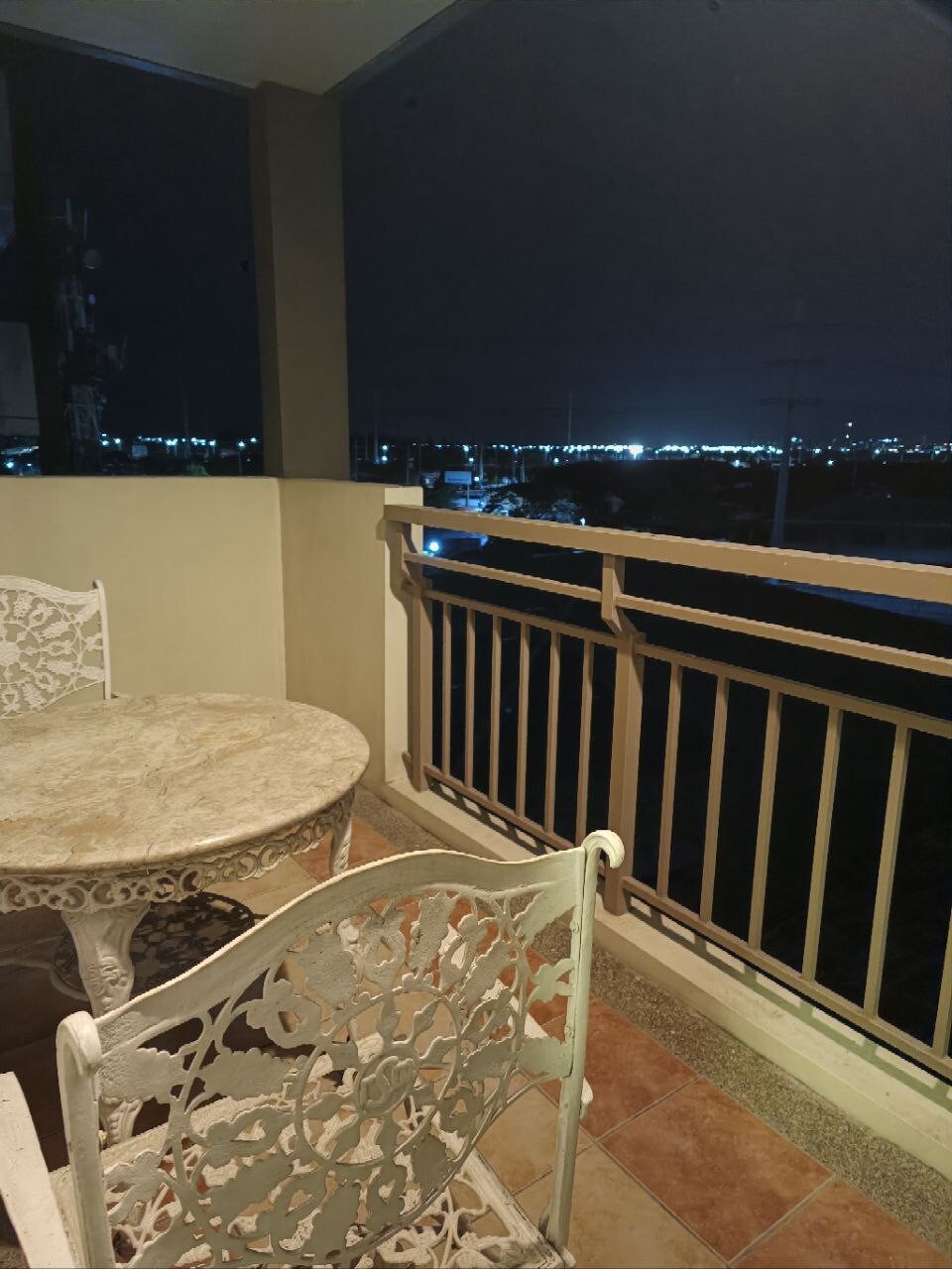 Alea Residences Condo 3-BR by C's Place