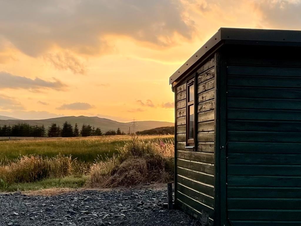 Little Minnows Cabin in the countryside