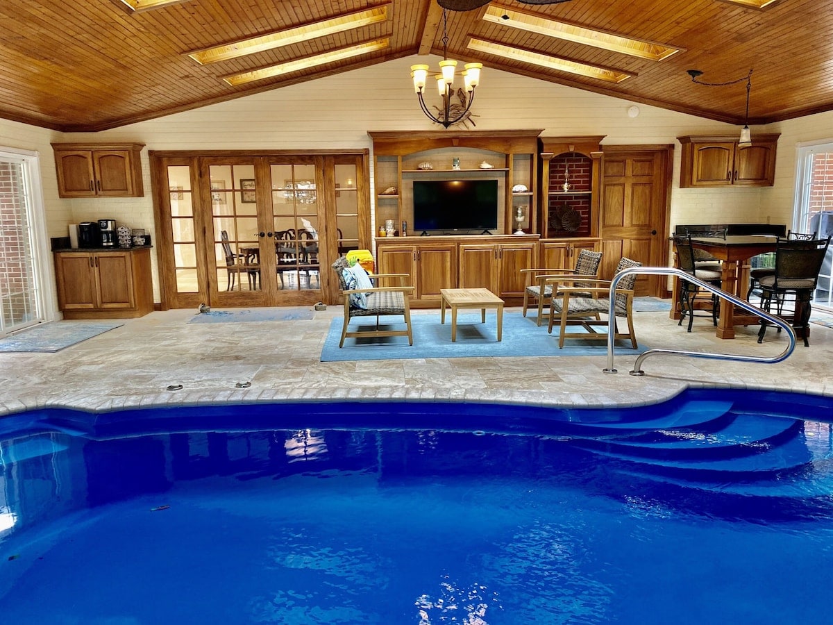 NEW - Conner's Villa, Indoor Pool/Golf