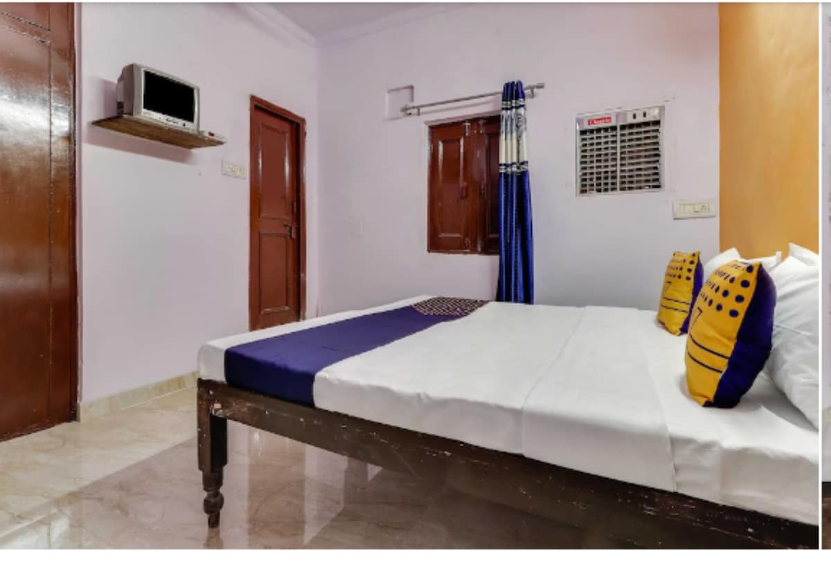 Bhaskar Hotel Standard Room Kool