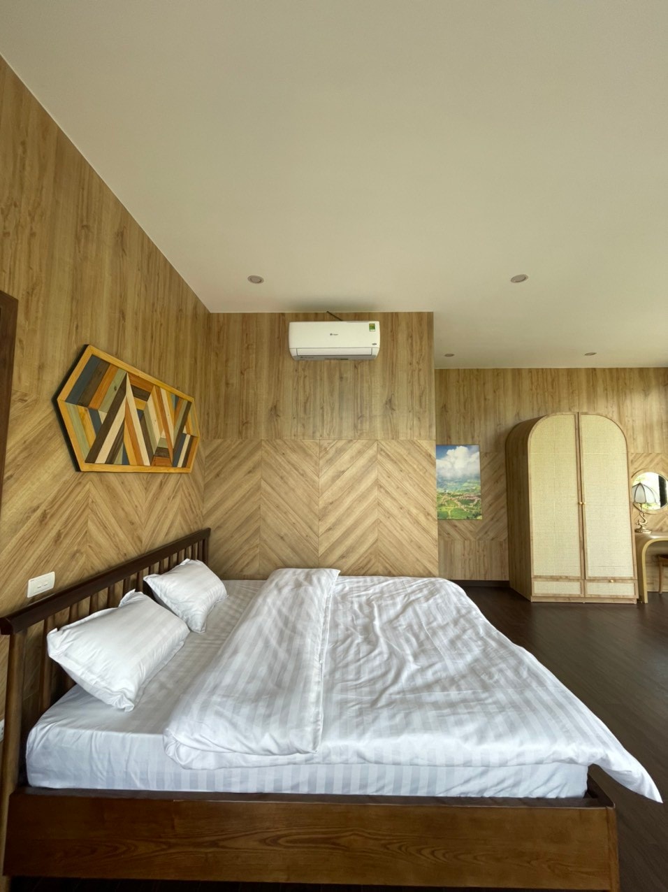 Sapa J&K Deluxe Connecting Suite - Swimming Pool