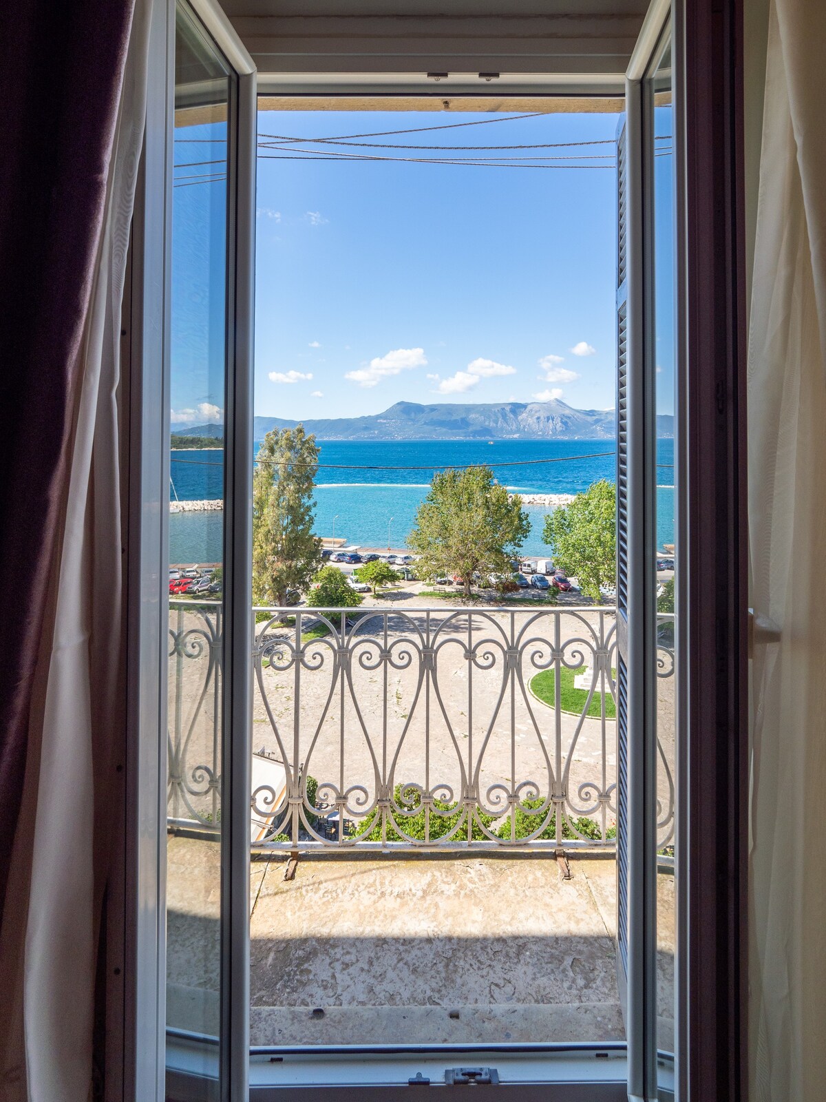 Acropol Sea View Apartment