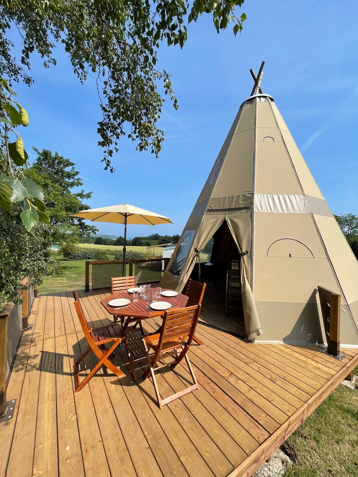 TIPI Home, nuit insolite
Accès piscine chauffée