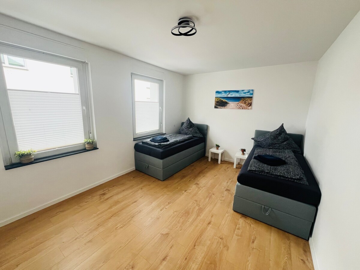 New Flat | 4 Beds | 3 Room | Floor-Heating | WiFi