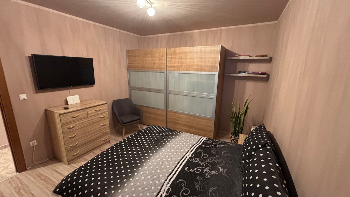 Makra-tető Öregtölgy Apartman