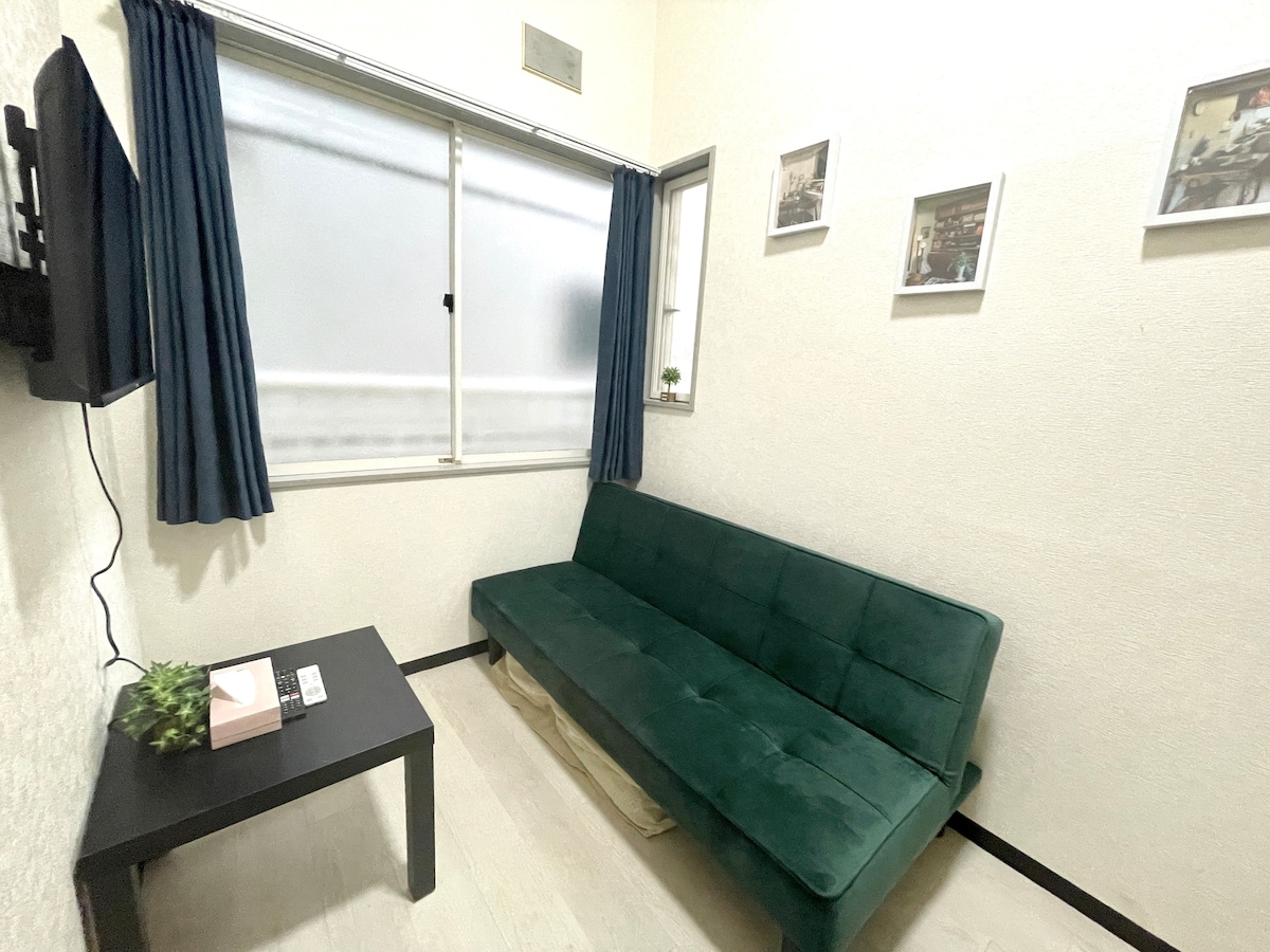 D&Shin Apt Ikebukuro池袋车站8分钟独立公寓，WIFI 阁楼和客厅，入住3人