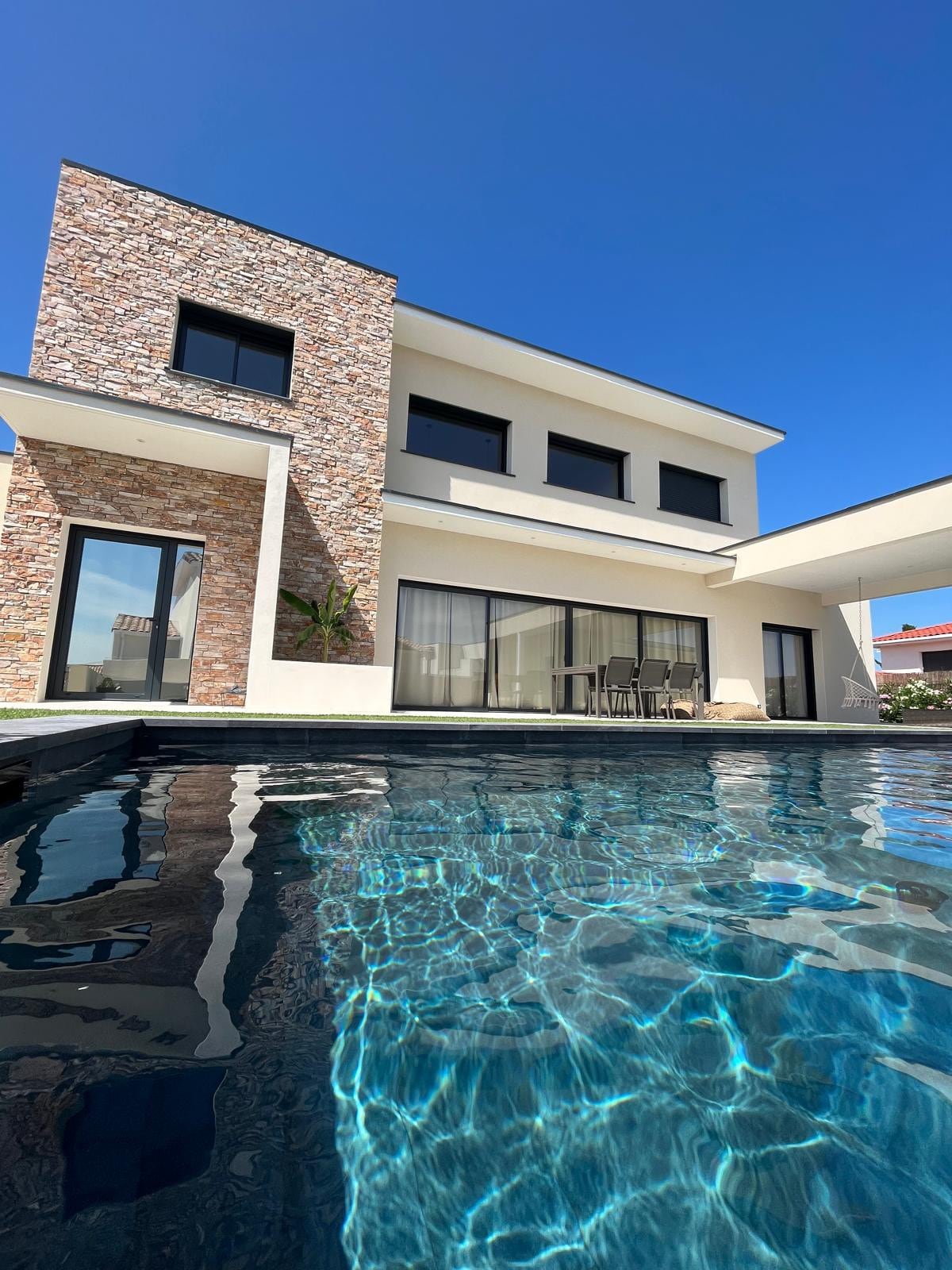 Villa d'architecte avec piscine