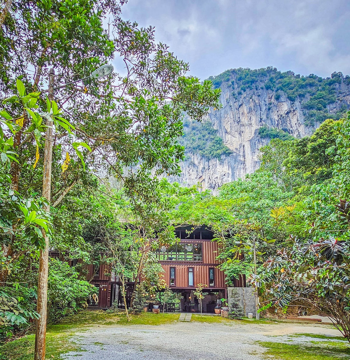 Templer Park Rainforest Retreat - Container